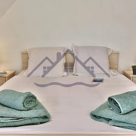 Localise - M12 -ty Marjan - A Quelques Pas De La Au - Wifi Inclus - Linge De Lit Inclus - Animaux Bienvenus - Jardin Avec Possibilite D'etre Clos Avec Grillage 別荘 *